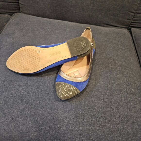 Women's Vince Camuto flat shoes - Picture 2 of 3